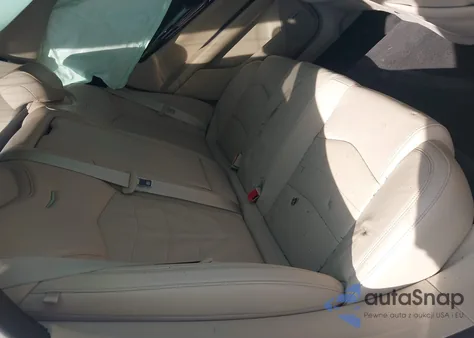 2017 Cadillac Ct6 Standard z USA, uszkodzony, nr VIN 1G6KA5RX8HU189006